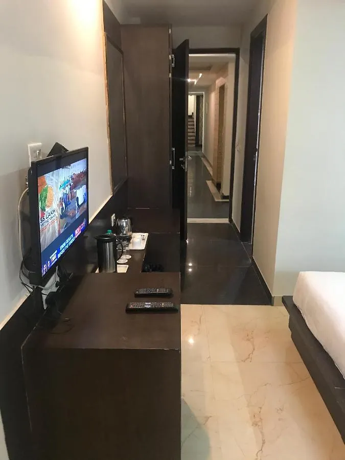 Hotel Crimson Palace Agra