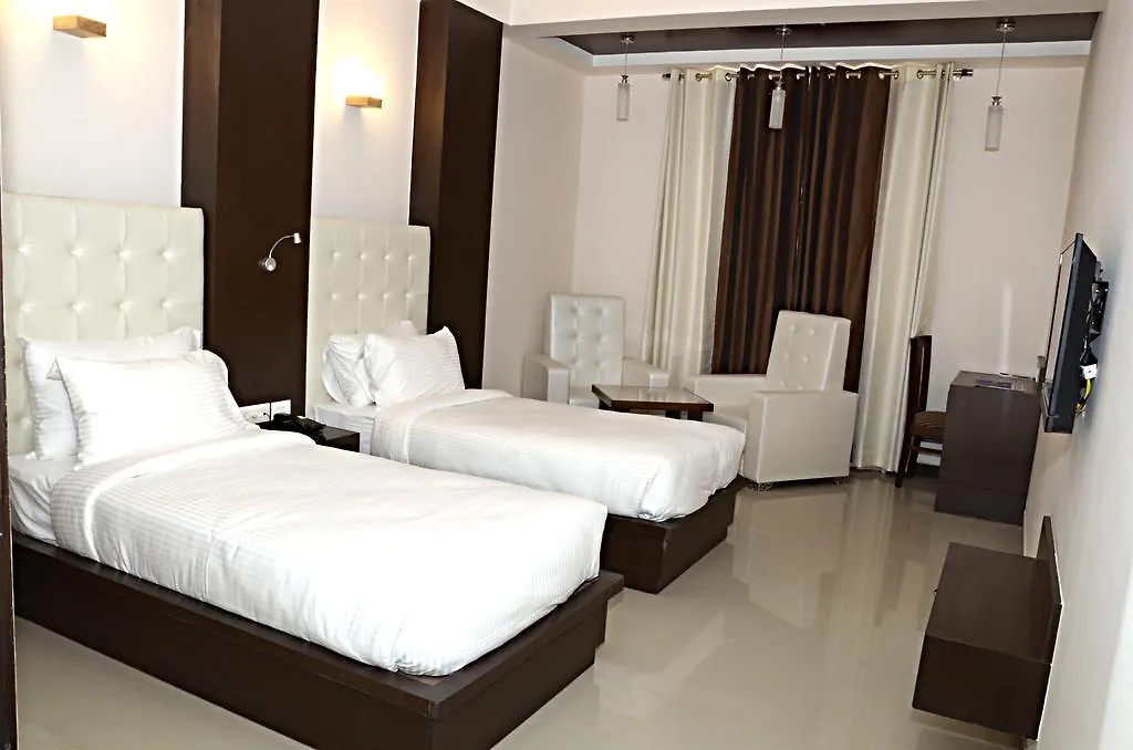 Hotel Crimson Palace Agra   Agra (Uttar Pradesh)