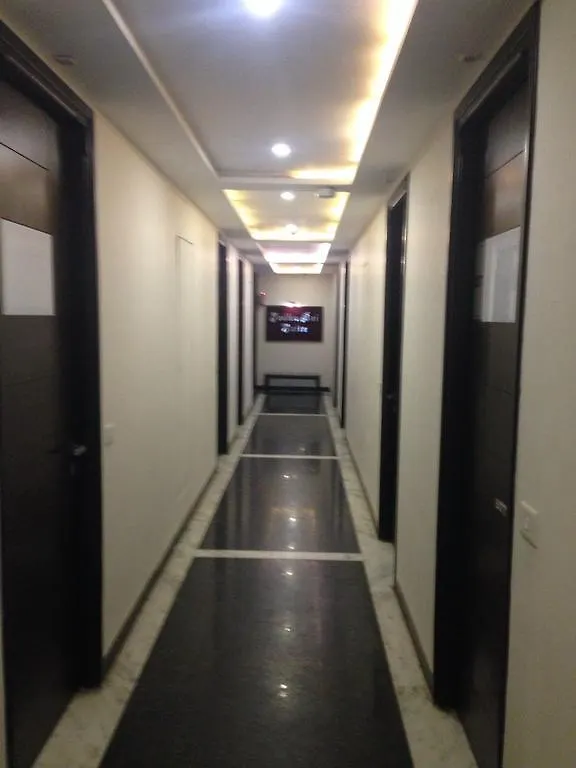 Hotel Crimson Palace Agra  3*, Agra (Uttar Pradesh)