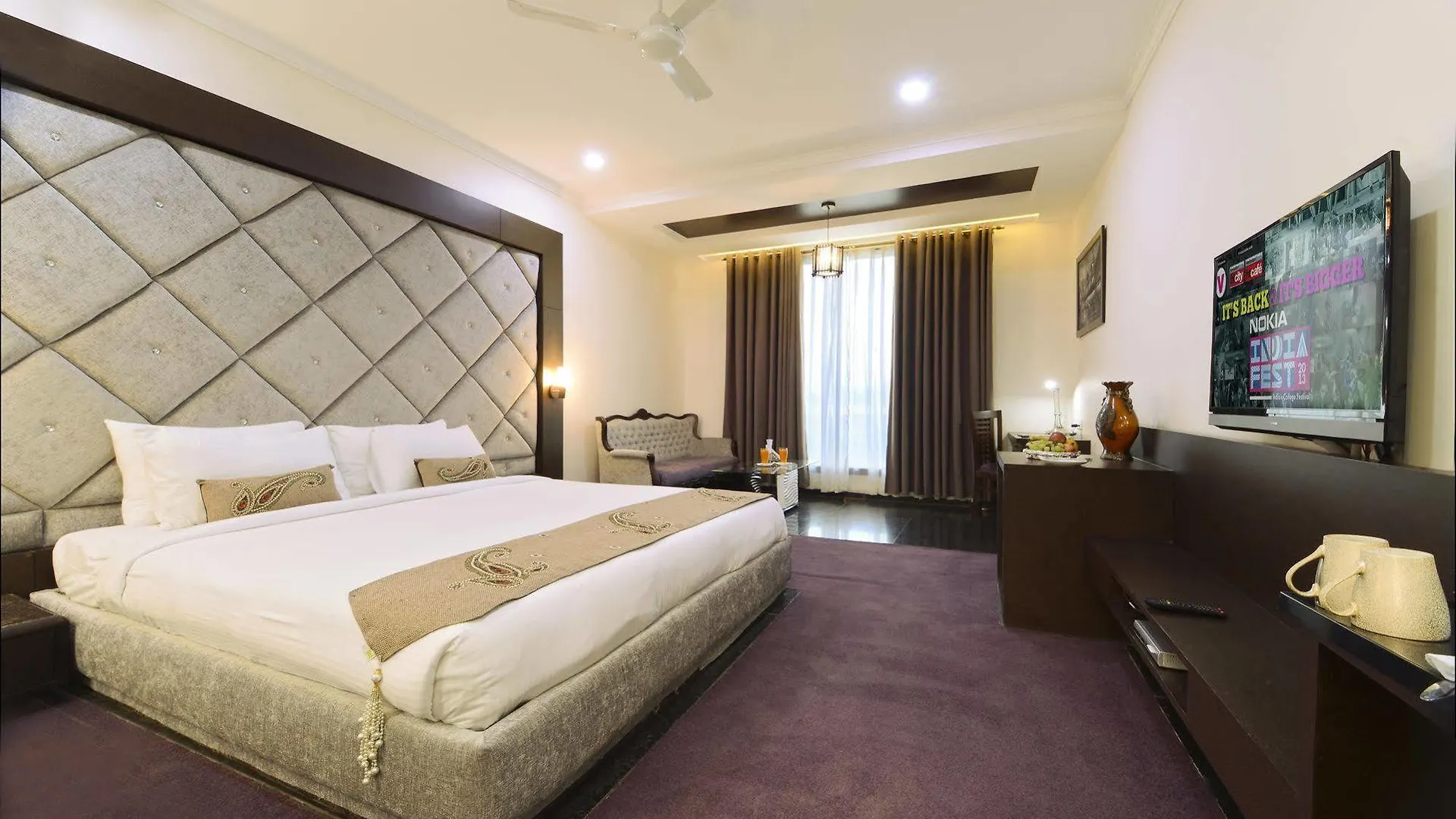 Hotel Crimson Palace Agra
