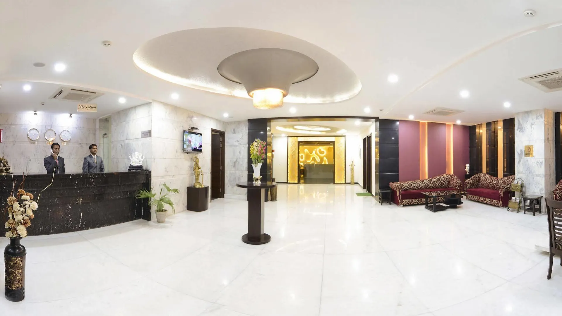 Hotel Crimson Palace Agra
