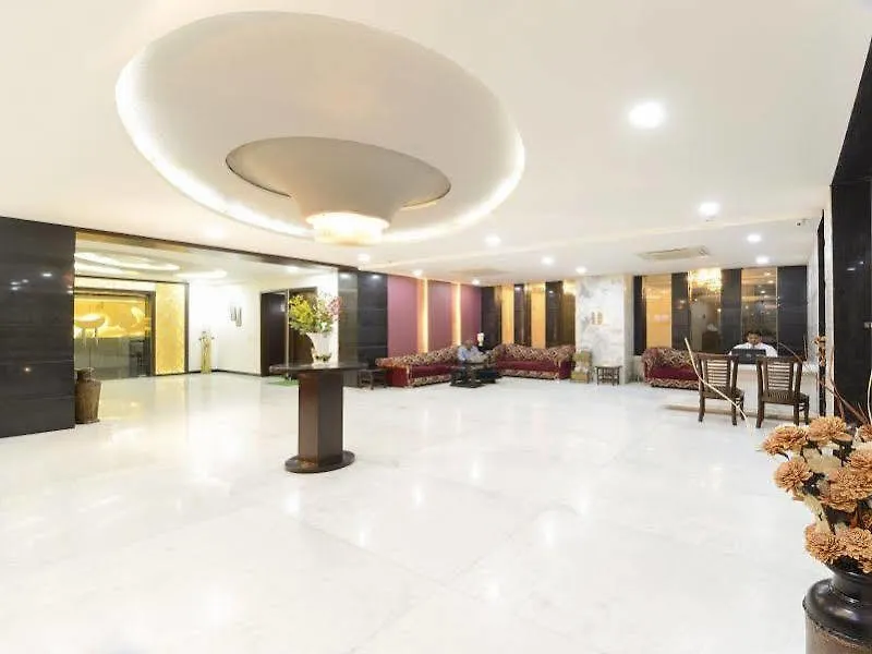 Hotel Crimson Palace Agra  Agra (Uttar Pradesh)